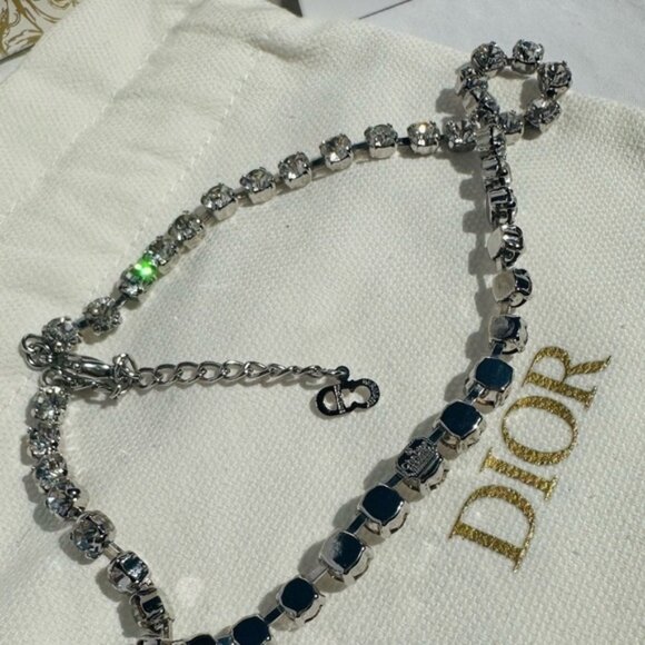 Dior Crystal embellished Necklace - Picture 2 of 7